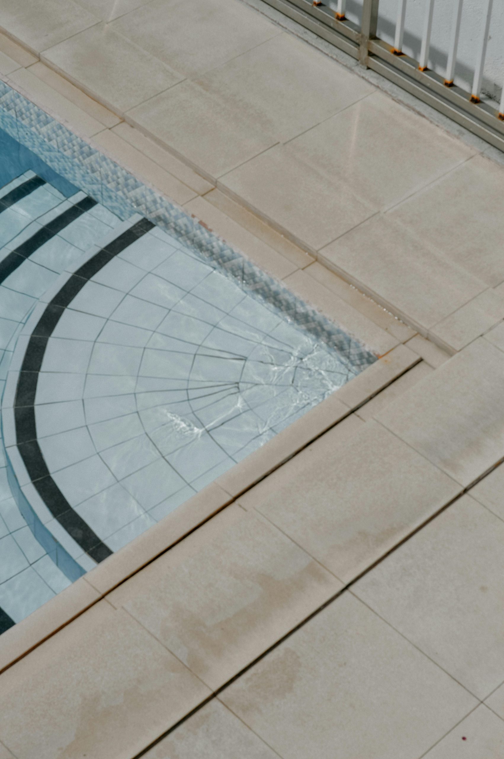 Conseils d'aménagement du tour de piscine